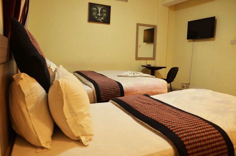 Hotel Mountain Gateway Room Type - Deluxe Twin Room