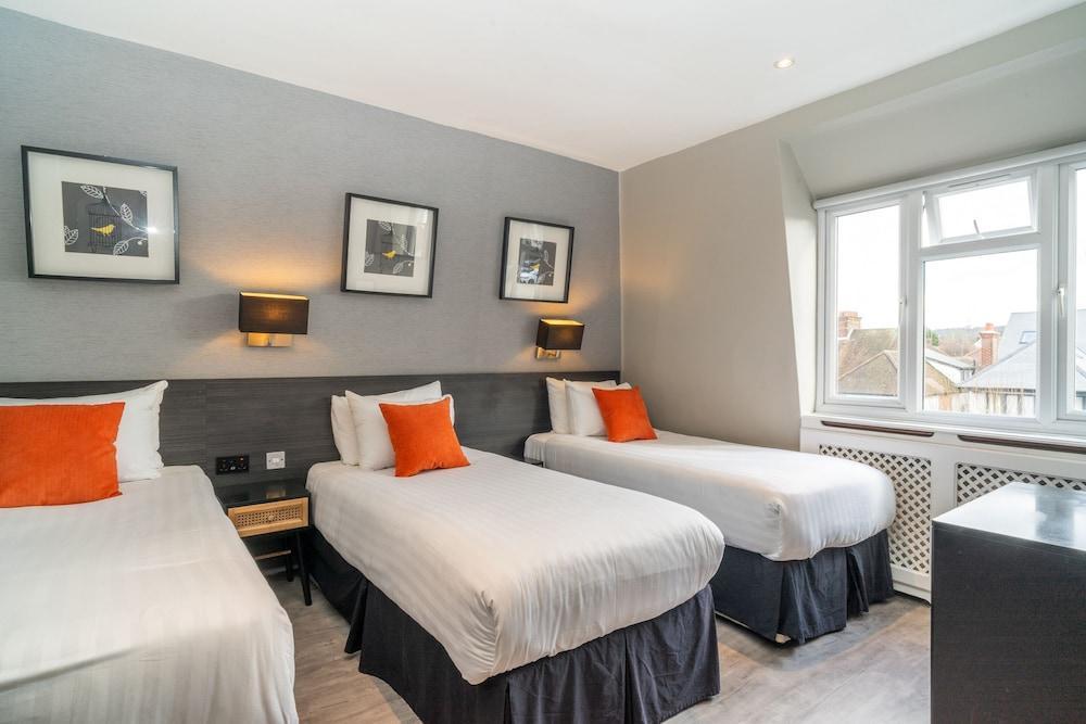 Croft Court Hotel Room Type - Triple Room, Ensuite