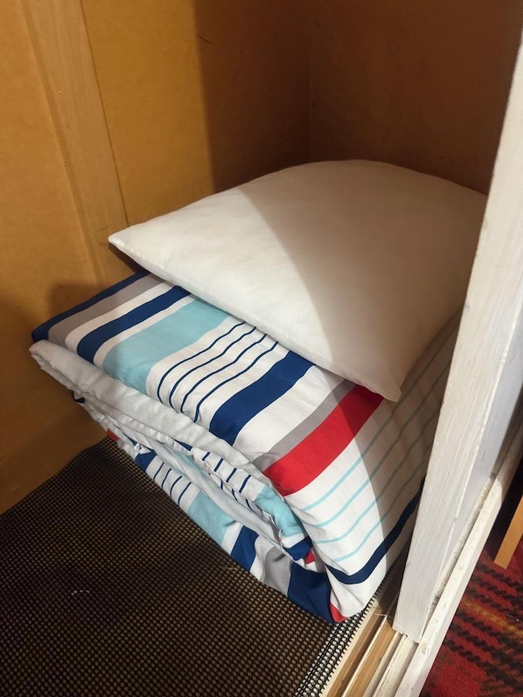 ADA Homestay Room Type - Basic Double Room