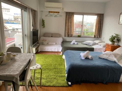 Takemura Building 305