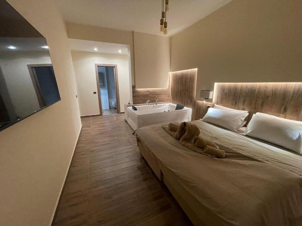 JSK Suite Room Type - Exclusive Double Room, Balcony