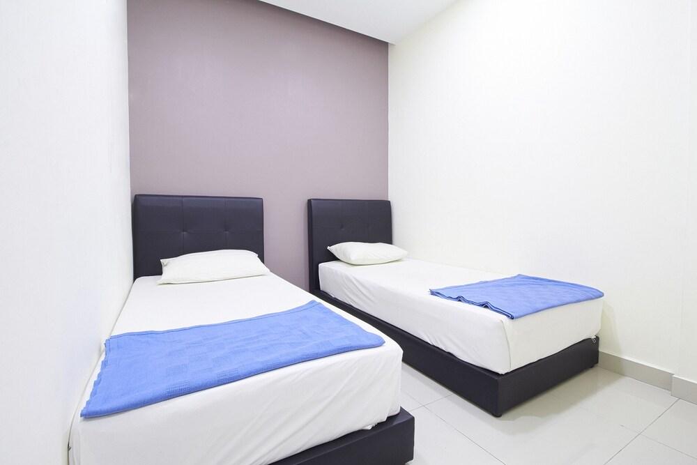 Hotel 3Winz, Chow Kit Kuala Lumpur Room Type - Two Single Bed