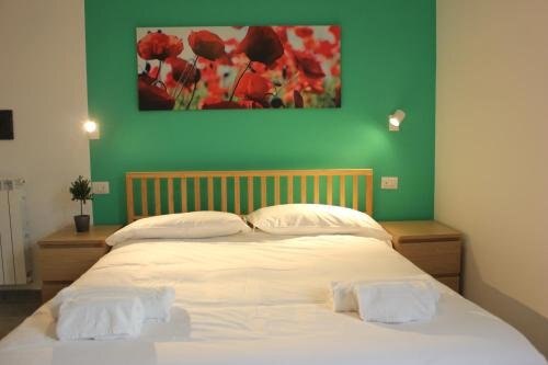 Roman Sunrise Rooms Room Type - Double Room with Private Bathroom Roman Sunrise Rooms Room Type - Double Room with Private Bathroom