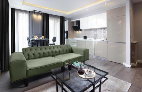 Ataşehir The Place Suites - Tap to explore photos