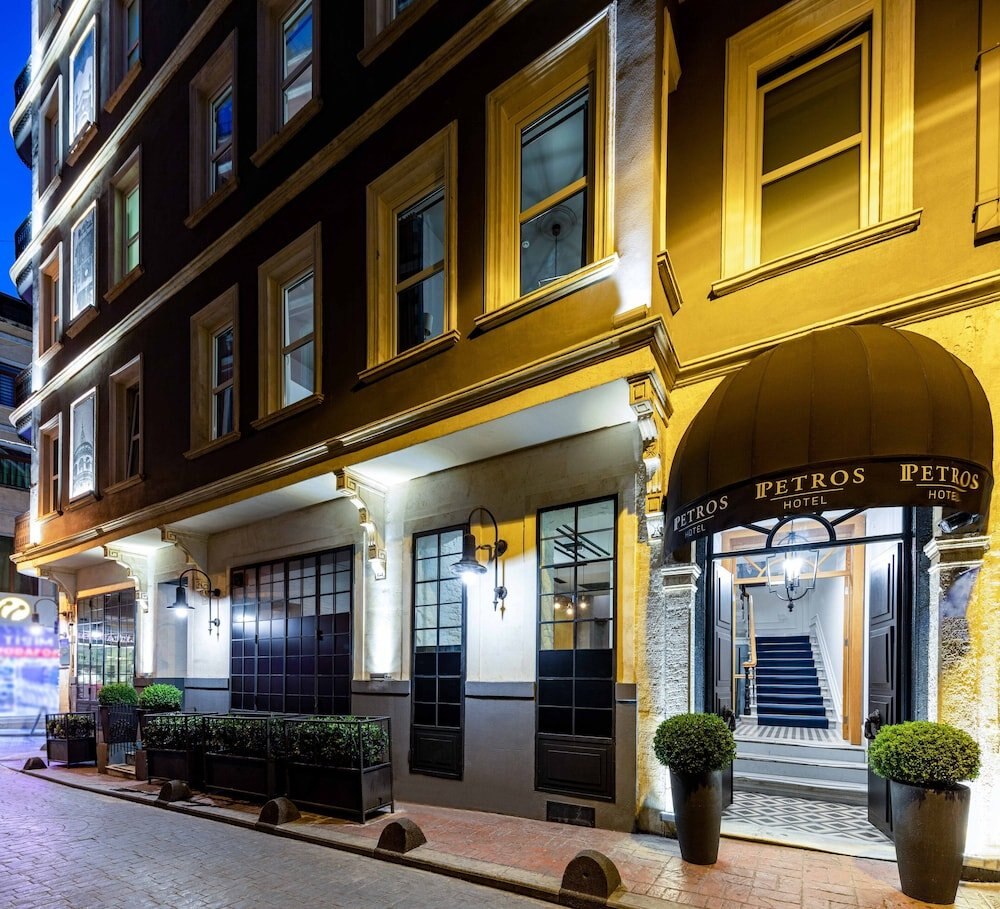 Petros Hotel Istanbul Price Address Reviews