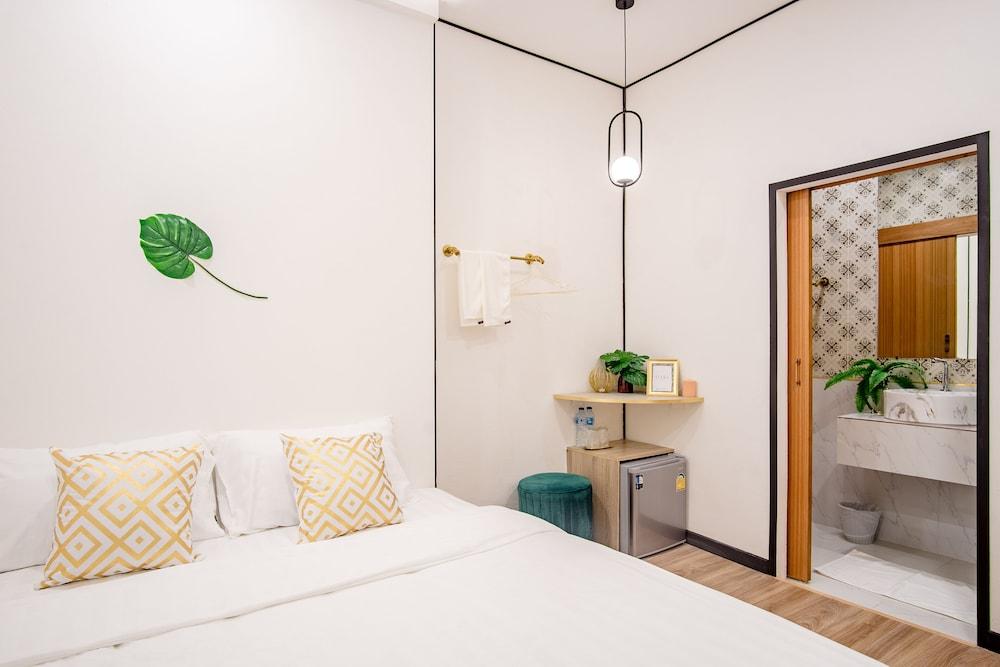 Isara Boutique Hotel and Cafe Room Type - Standard Room