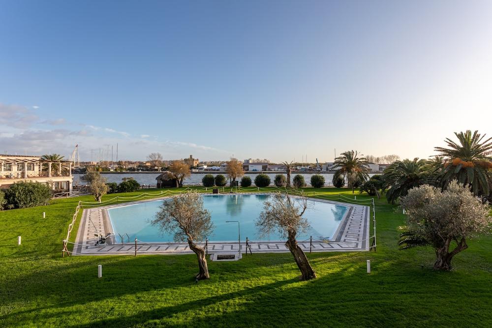 Porto Romano The Marina Resort - Tap to explore photos
