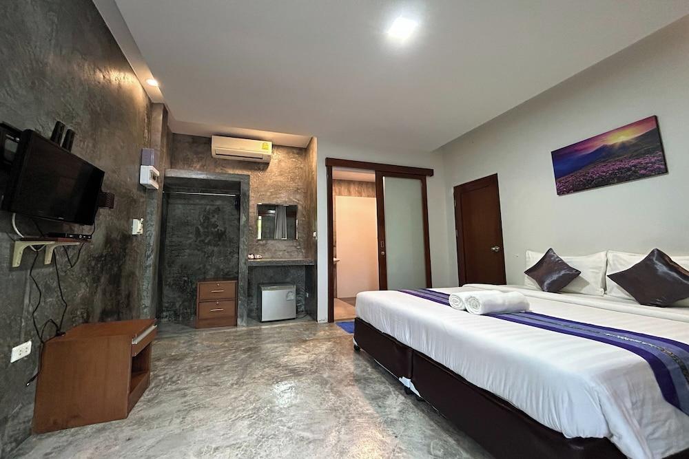 Tann Anda Resort - Tap to explore photos