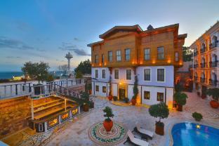 Seven Hills Palace & Spa