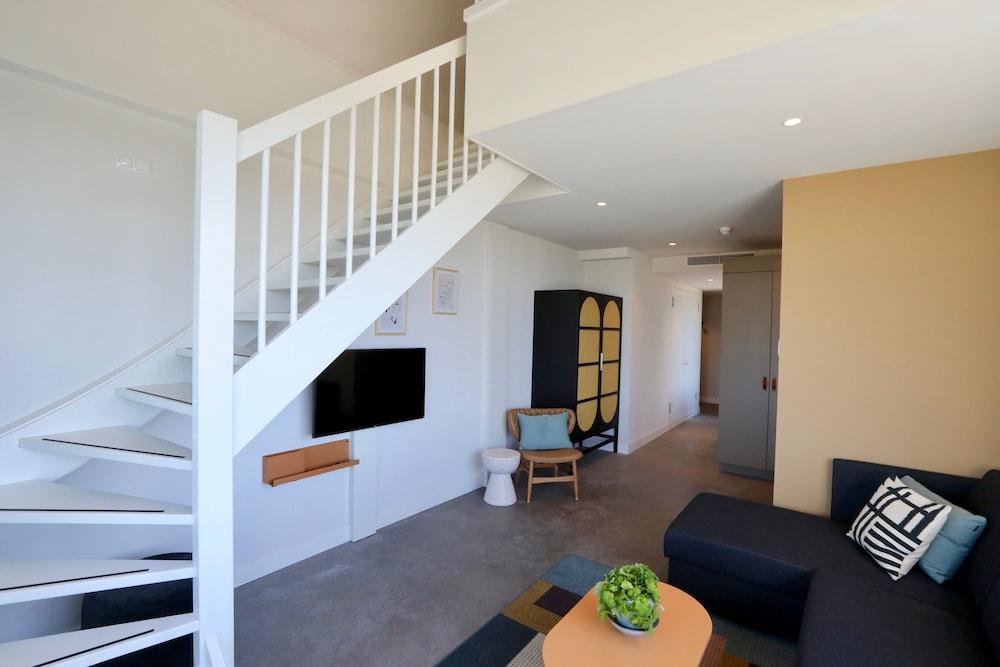 Cityden BoLo District Room Type - 1-Bedroom Loft with Patio