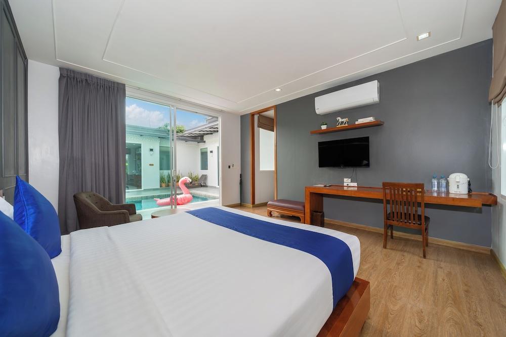 Phuket La Siesta Room Type - DeLuxe Double Room with Pool Access Phuket La Siesta Room Type - DeLuxe Double Room with Pool Access