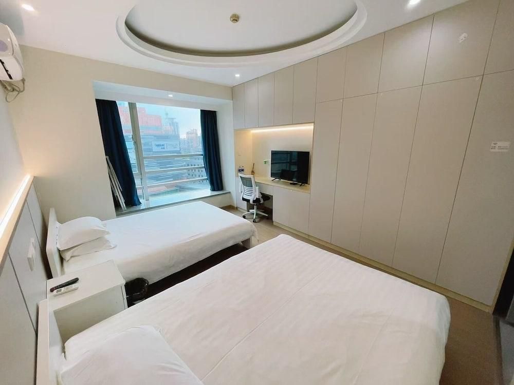 Bs Service Apartment Hotel Room Type - Executive Twin Room
