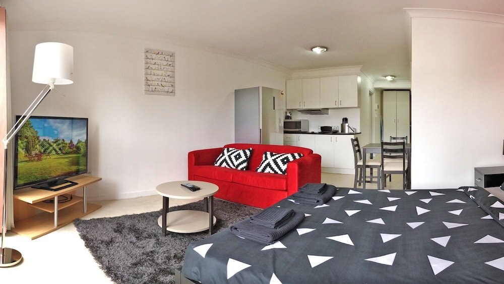 MyHoYoHo Design Studio Apartment - Tap to explore photos