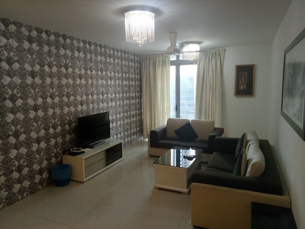Taragon Time Executive Serviced Suites - Tap to explore photos