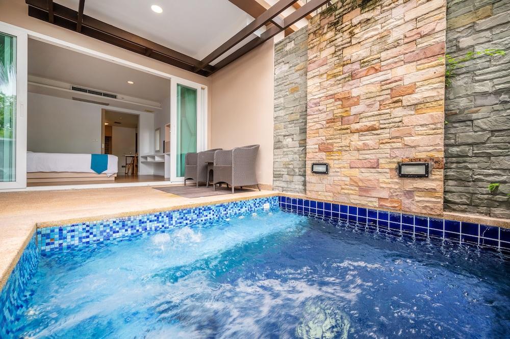 Hotel COCO Phuket Bangtao Room Type - Studio with Kitchen and Pool