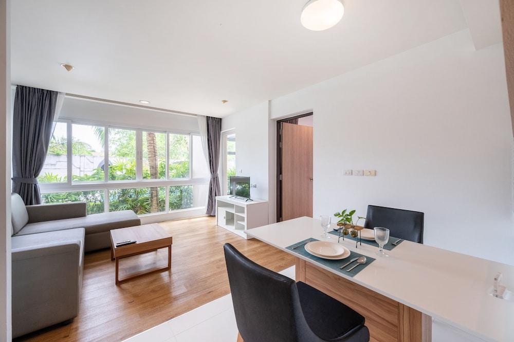Hotel COCO Phuket Bangtao Room Type - One Bedroom with Kitchen