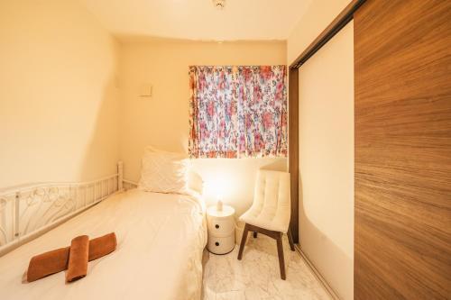 QiQi House Tokyo まるごと新築一軒家宿 Spacious New Home, 8 Guests, Easy Airport & Disney Access - Tap to explore photos