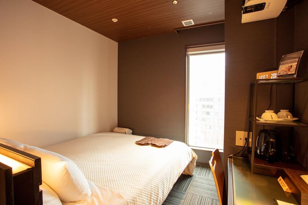 Jhotel Tokyo GEO Room Type - Queen Room