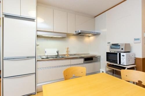 Matsui Building Room Type - One-Bedroom Apartment Matsui Building Room Type - One-Bedroom Apartment