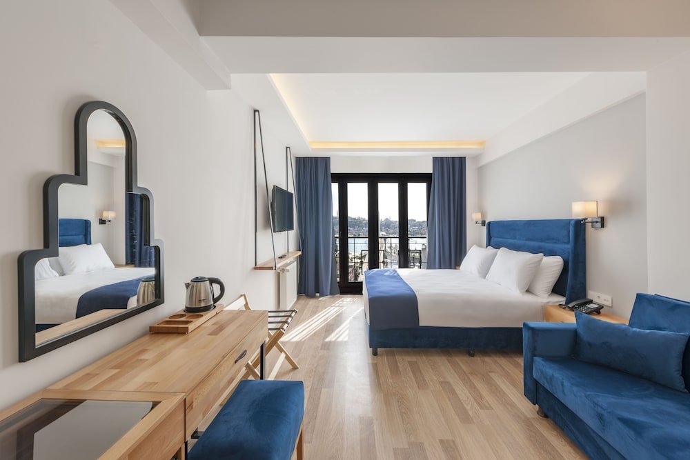 Doruk Palas Hotel Room Type - Deluxe Room, Sea View Doruk Palas Hotel Room Type - Deluxe Room, Sea View