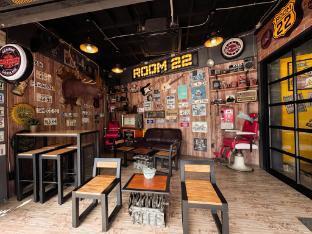 Room 22 Hostel - near Chinatown