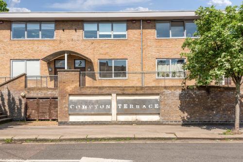 Manor House Studios By Morethanstays Room Type - Studio with Garden View