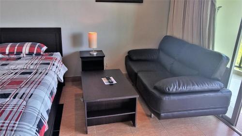 Large Studio Condo Jomtien - Tap to explore photos
