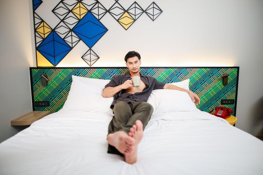 ibis Styles Bangkok Silom - Tap to explore photos