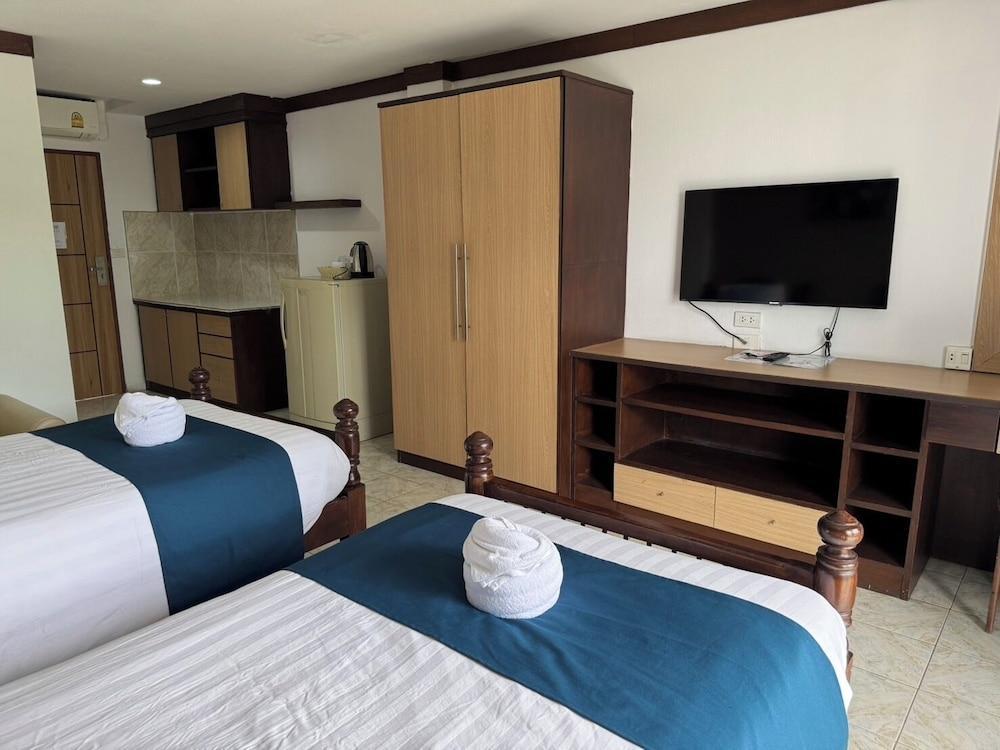 Blue Garden Resort Pattaya Room Type - Superior Twin Room