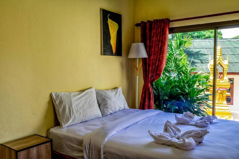 Kata Leaf Resort Room Type - Standard Room