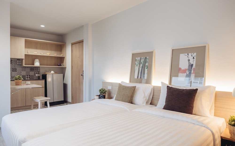 China Cozy Asoke Room Type - Standard Twin Room, 2 Twin Beds, Non Smoking, City View