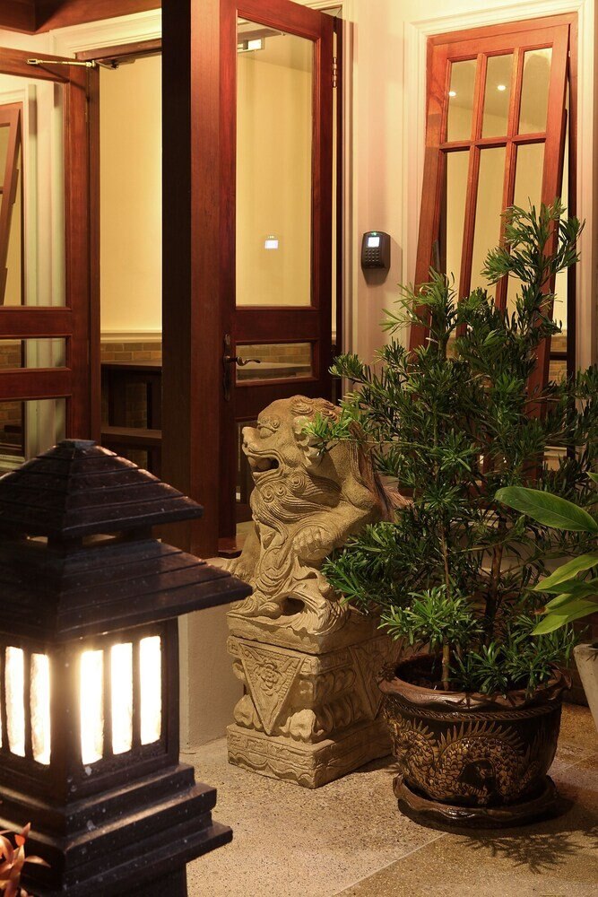 Hogwortz hostel Krabi - Tap to explore photos