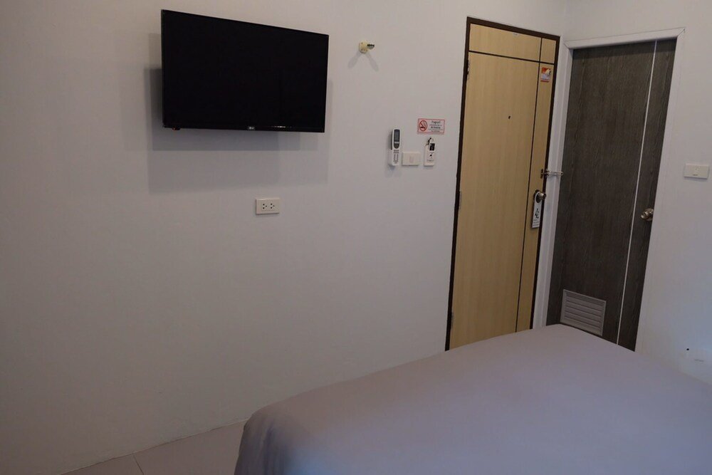Minimal House Patong - Adults Only Room Type - Standard Double Room
