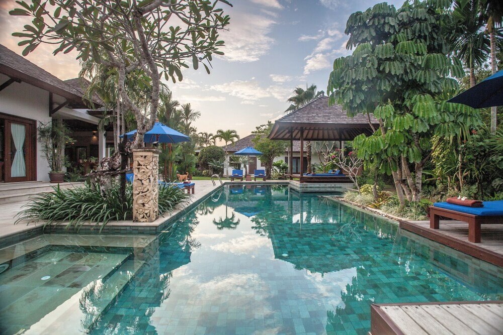 Baan Pinya Balinese Style Aonang Pool Villa
