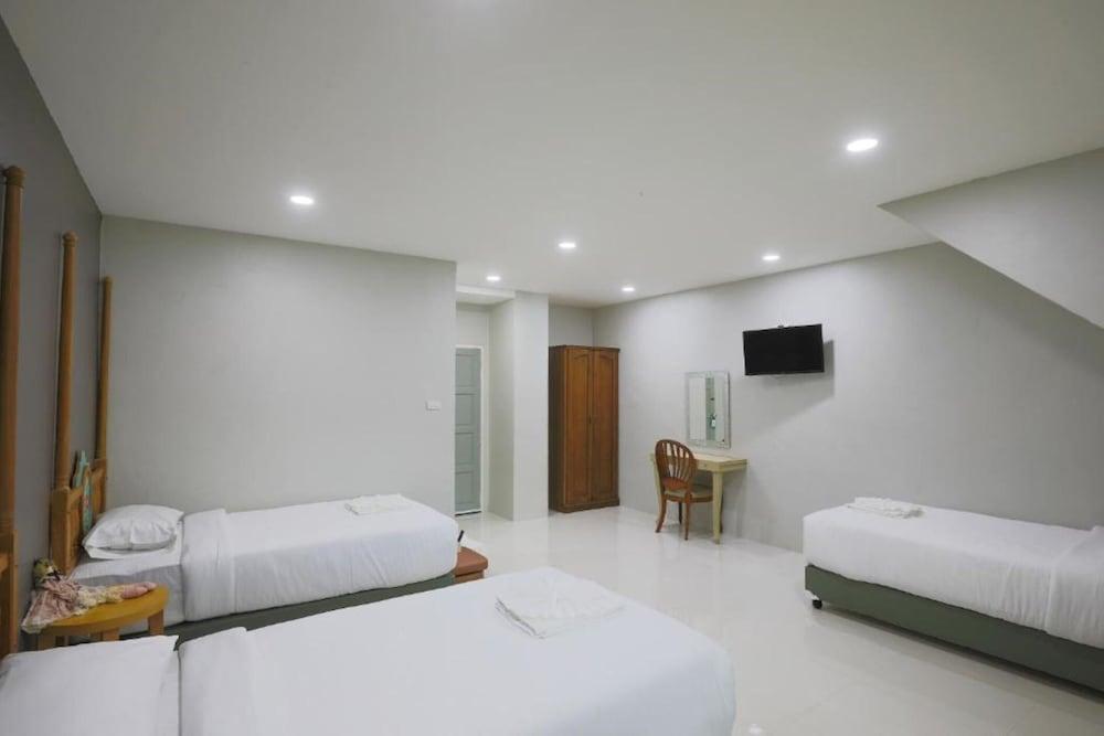 Phuket Nonnita Boutique Resort & Organic Farm Room Type - Deluxe Quadruple Room Phuket Nonnita Boutique Resort & Organic Farm Room Type - Deluxe Quadruple Room