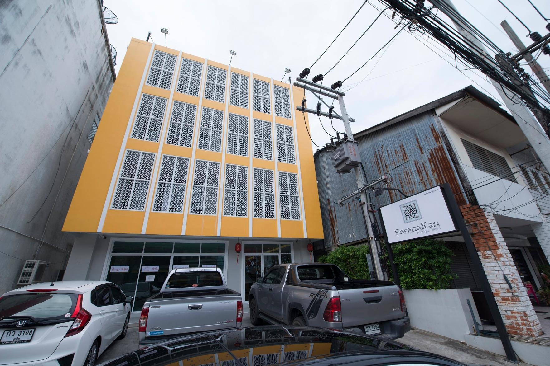 Peranakan Boutique Hotel - Tap to explore photos