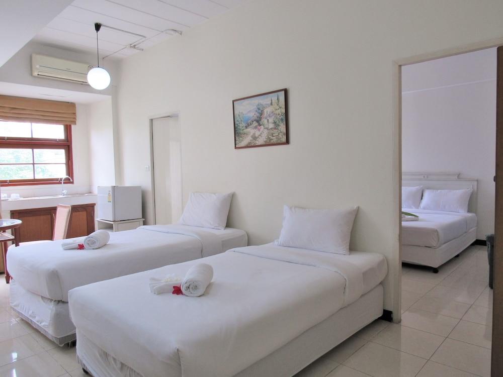 JL Bangkok Room Type - Family Suite