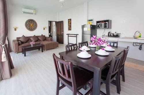 Lux Pool Villas Krabi Ao Nang - Tap to explore photos