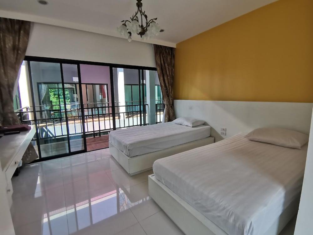 Tina Boutique Resort Room Type - Twin Room, Pool View