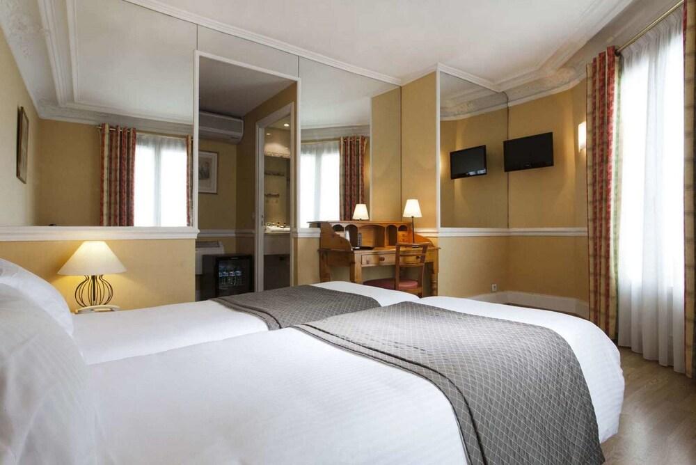 Hotel Claude Bernard Saint Germain Room Type - Standard Twin Room