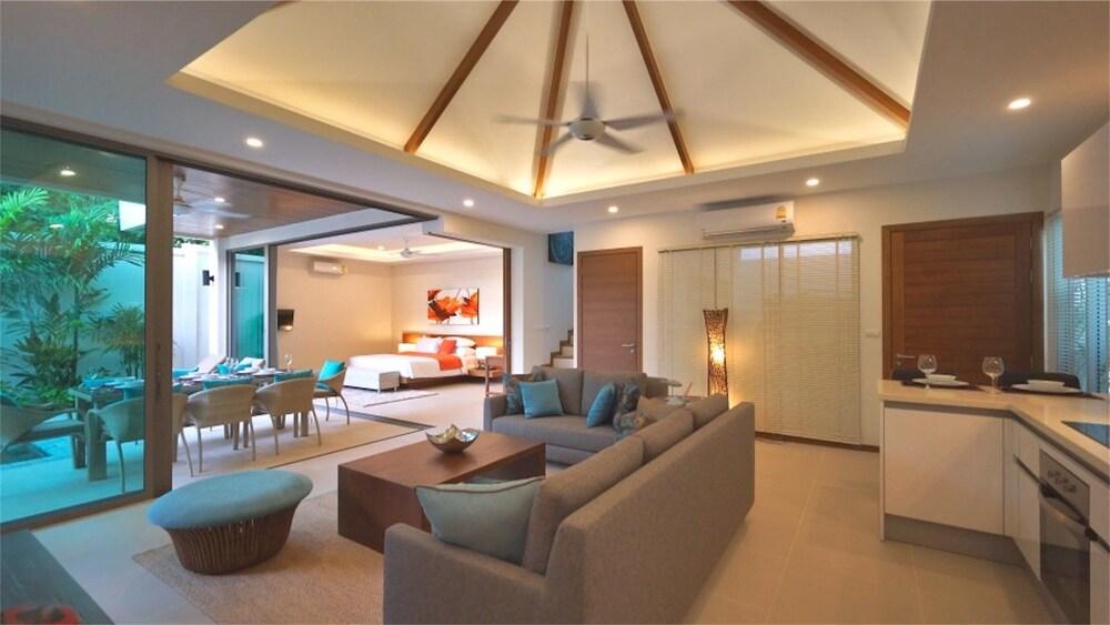 Rawai Ka Villa with Private Pool - Tap to explore photos