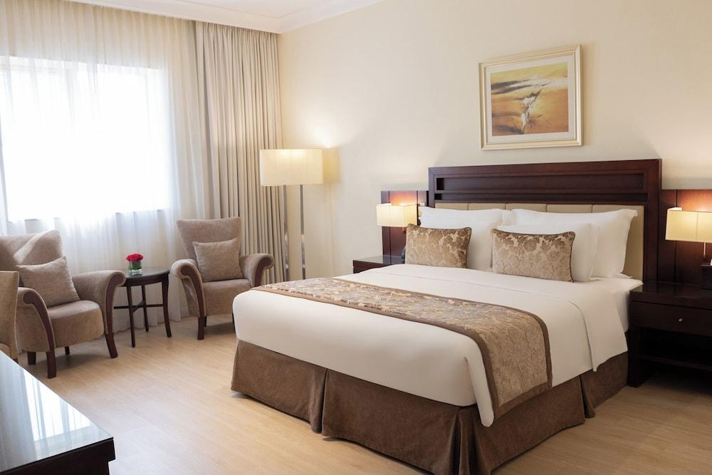 Grand Millennium Dubai Room Type - Apartment, 1 Bedroom, Kitchen Grand Millennium Dubai Room Type - Apartment, 1 Bedroom, Kitchen