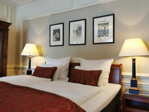 Apollofirst Boutique Hotel - Tap to explore photos