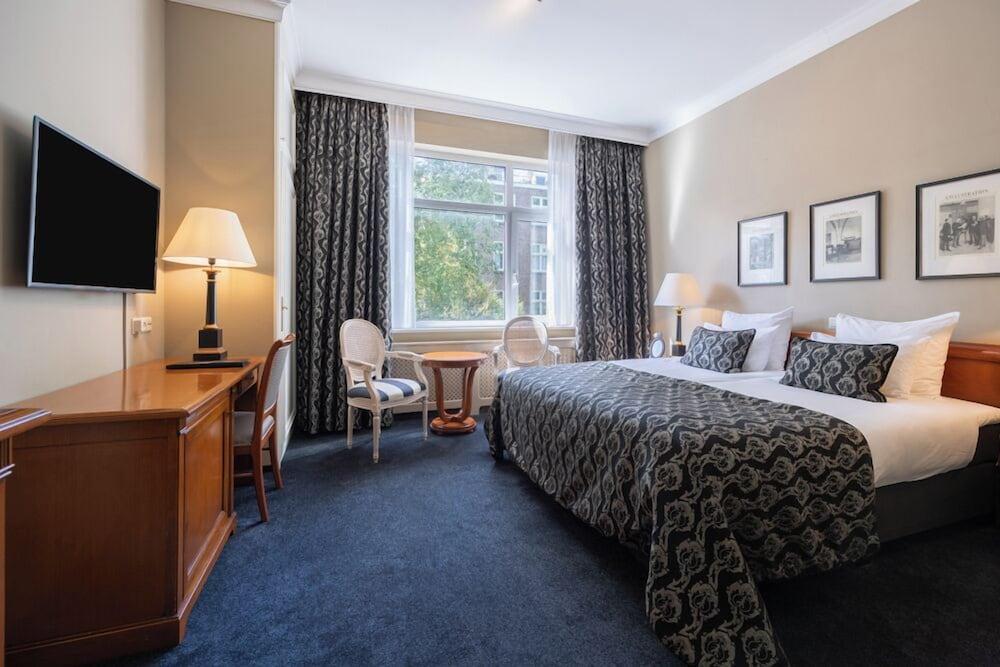 Apollofirst Boutique Hotel Room Type - Deluxe Room