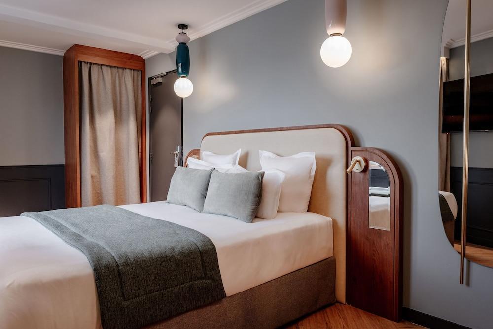 Grand Hotel Saint Michel Room Type - Deluxe Double or Twin Room