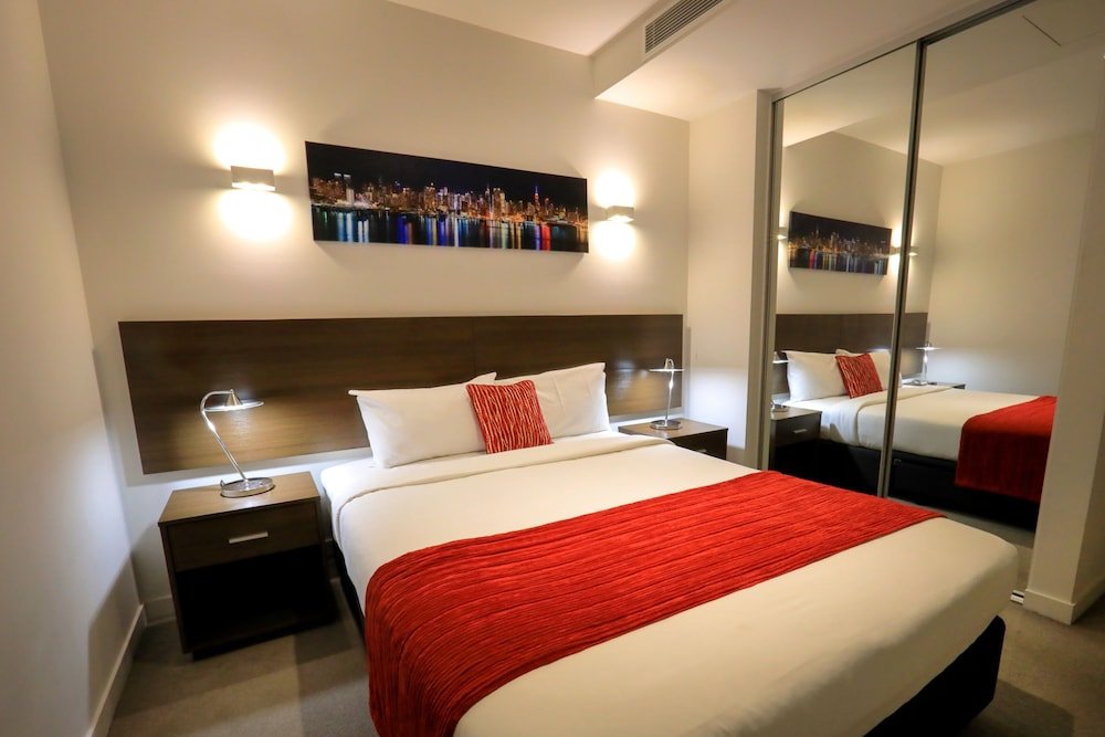 Flinders Street Apartments Room Type - Deluxe Apartment, 2 Bedrooms Flinders Street Apartments Room Type - Deluxe Apartment, 2 Bedrooms