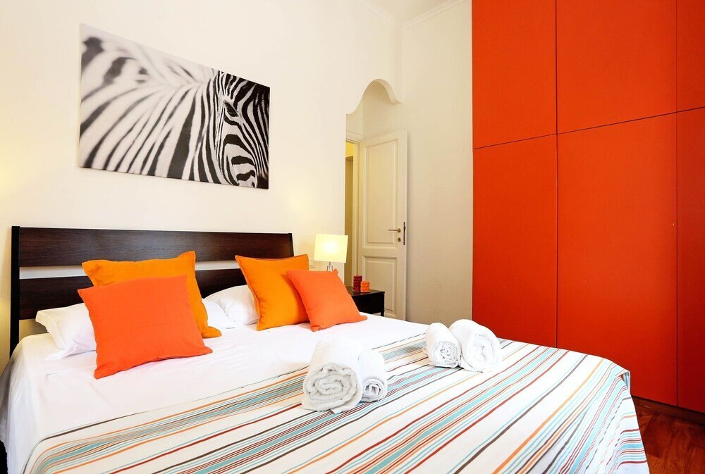 Home2Rome - Trastevere Sonnino - Tap to explore photos