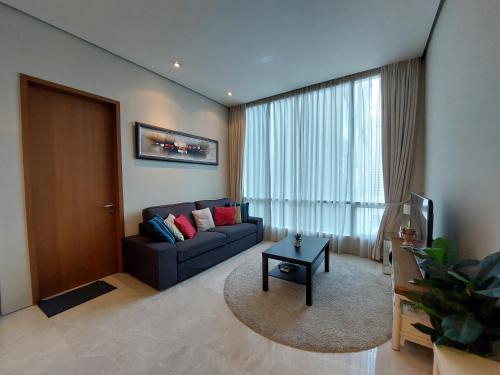 IHomes33 Soho Suites KLCC 2BR Free Parking, 2-4 Pax - Tap to explore photos