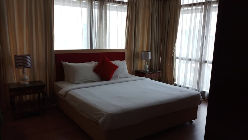 Falcon Apartment At Times Square Room Type - Apartment, 2 Bedrooms