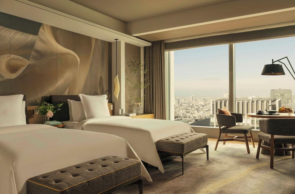 Four Seasons Hotel Tokyo at Otemachi Room Type - Deluxe Room, 2 Double Beds, City View Four Seasons Hotel Tokyo at Otemachi Room Type - Deluxe Room, 2 Double Beds, City View
